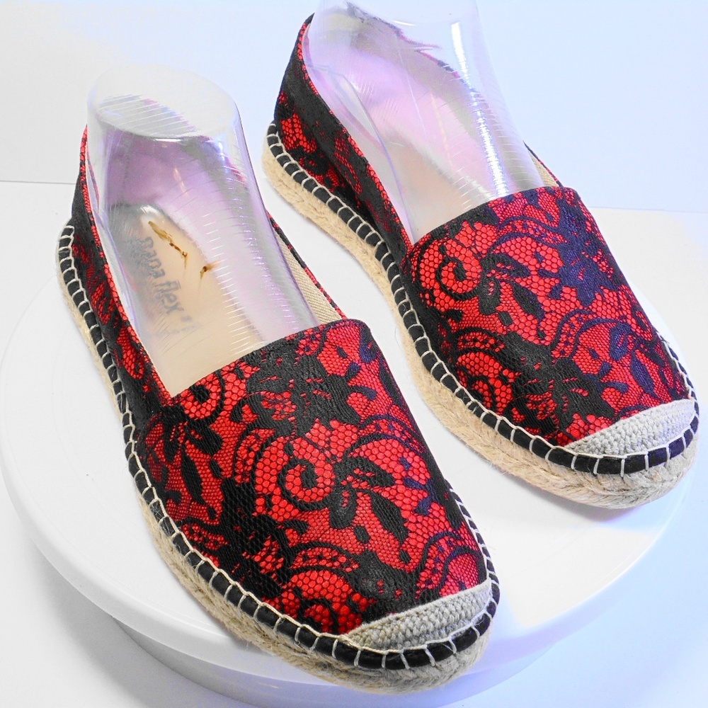 Napa Flex-Oh So Comfortable Flats Size 9 Medium